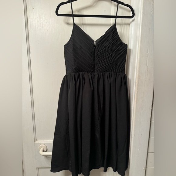Banana Republic Black Dress - Size 8 - Picture 4 of 5